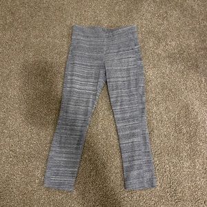 Gap fit cropped legging